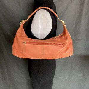 NWT STONE MOUNTAIN Peach Soft Pebble Leather Baguette Shoulder Handbag Purse